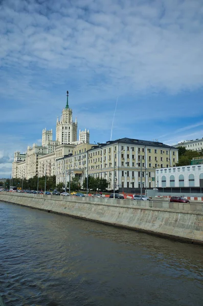 Moscow Russia August 2017 Moscow River Embankment View Stalin High — Stock Photo, Image