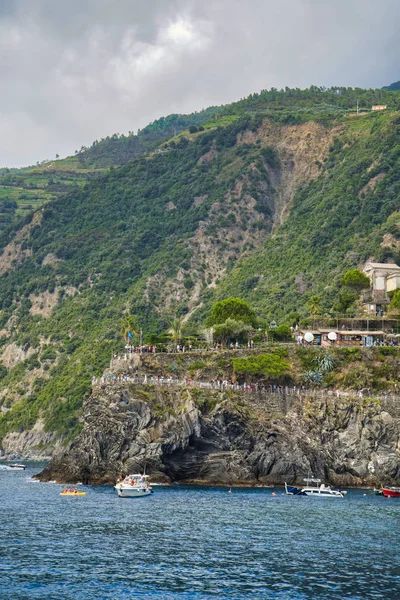 Cinque Terre Włochy Sierpnia 2019 Wycieczka Łodzią Wzdłuż Wybrzeża Ligurii — Zdjęcie stockowe