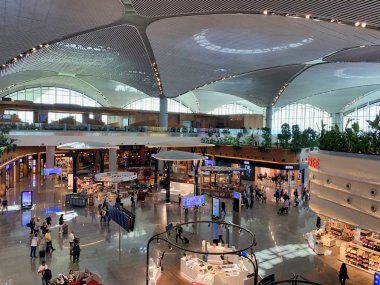 İstanbul, Türkiye - 29 Eylül 2019: İstanbul Havalimanı, ana yolcu terminali