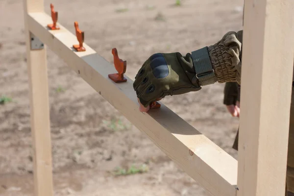 Metal hicken hedefleri metalik siluet çekim için hazırlanmıştır