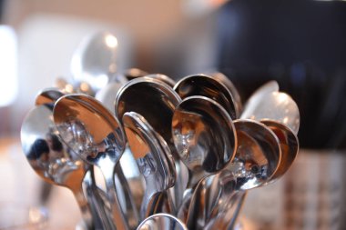 sepet Restoran İç metal kaşık