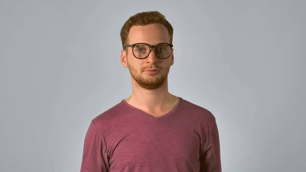 Rothaarige Männerbrille — Stockfoto