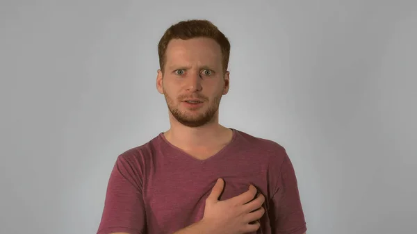 Gember mannelijke toont hartaanval — Stockfoto