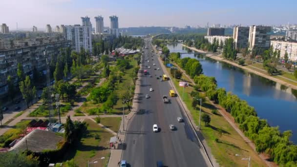 Pohled shora Létající nad Kyjevem — Stock video