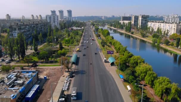 Vista superior voando sobre kiev — Vídeo de Stock