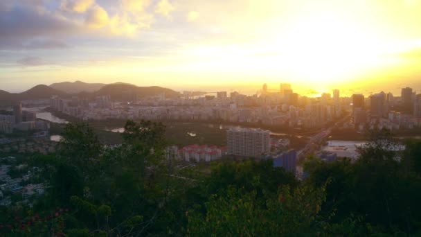 Tropický rekreační ostrov Hainan v Jihočínském moři — Stock video