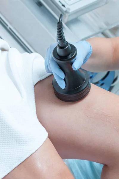 Closeup of anticelluite  treatment on woman legs in health and b — Stock Photo, Image