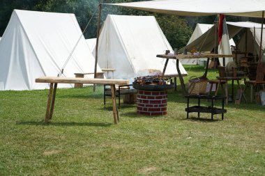 Yaz Almanya'da bir Ortaçağ Festivali renkli telaş