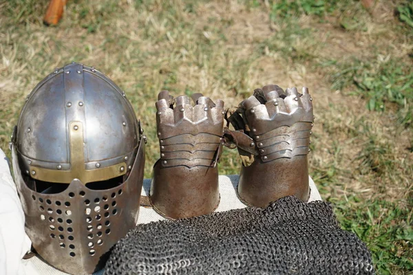 Artfully Handforged Knights Armor Helmets Collecting Carrying Festivals — Stock Photo, Image