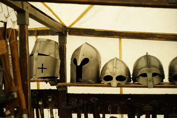 Kunstig Handgesmeed Knights Vesten Helmen Voor Het Verzamelen Die Festivals — Stockfoto