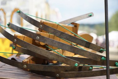 Bavyera'da bir festival üzerinde görüntülenen yineleme ilkel savaş silah