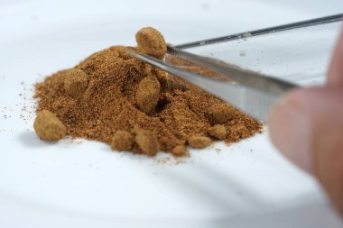 Potasyum permanganat permanganic bilinmeyen asit free State'deki/daki potasyum tuzudur