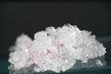 Bir asidik sodyum tuzudur sülfürik asitin sodyum hidrojen sülfat. 