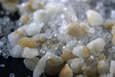 Son derece genişlemiş, makro lens ile çeşitli şekillerde tuz bu neredeyse mikro fotoğrafları