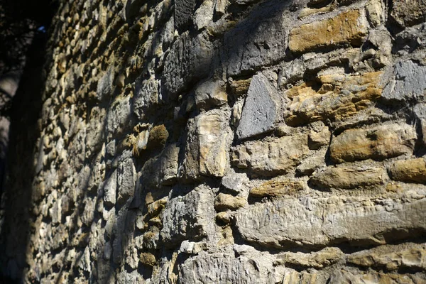 Muralla Piedra Natural Cuidadosamente Ladrillada Extraviada Fotografiada Parque Alemania —  Fotos de Stock