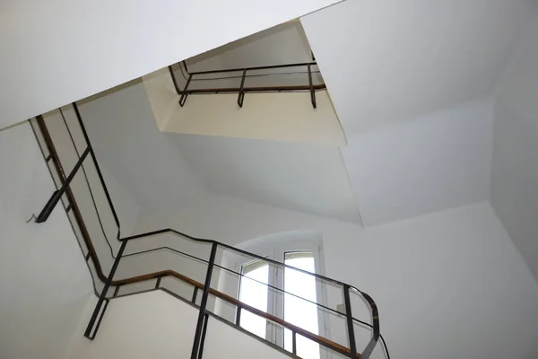 Escalera Moderna Segura Bellamente Integrada Edificio Antiguo — Foto de Stock
