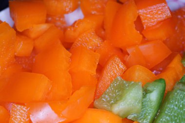 Biber makro ile Alman mutfağında fotoğraflandı