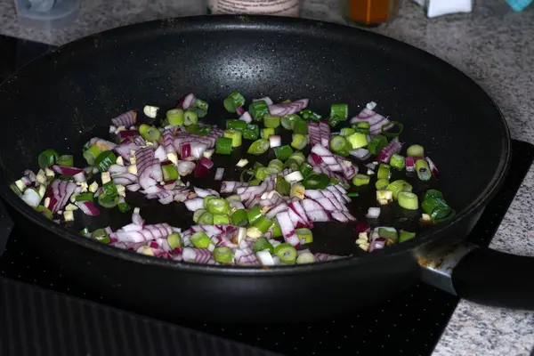 Cebolla Roja Fresca Refina Tantos Platos Cocina — Foto de Stock