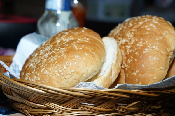 Sesam Bulle Från Vitt Bröd Deg Vanligtvis Används För Att — Stockfoto