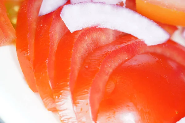 Onion Tomato Salad Washed Tomatoes Peeled Onion — Stock Photo, Image