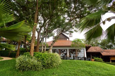 Tayland 'da tropik bir ev