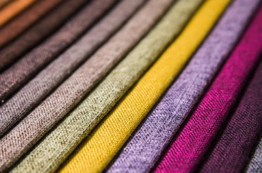 Kumaş mobilya Dekorasyon Tekstil dokuları satırlık örnekleri kümesi. Çok renkli çizgili döşeme. Modu ve lüks bir iç tarzı için sesi. Arka plan
