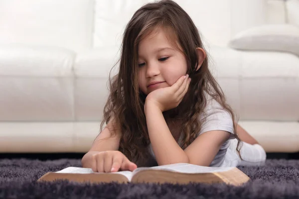 Young Child Learning Word God — Stock Photo, Image