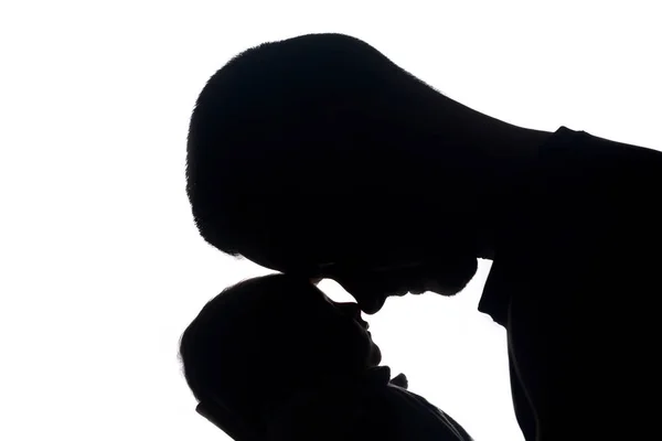 Alegre papá en temor de su pequeño bebé recién nacido —  Fotos de Stock
