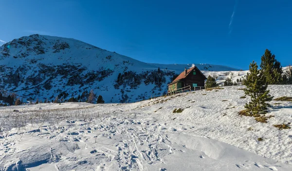 Paisagem Inverno Misteriosa Montanhas Majestosas Inverno Alpes Áustria — Fotografia de Stock