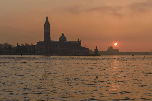 San Giorgio Maggiore Kilisesi batımında Venedik İtalya.