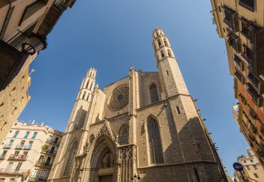 Santa Maria del Mar (1383) Barcelona, İspanya Ribera bölgesinde bir heybetli kilisesidir