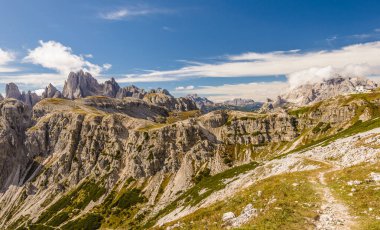 Rifugio Auronzo, doğal park Tre Cim (Drei Zinnen). Seksi Dolomitler, İtalya