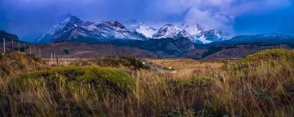 Panorama Delle Montagne Strada Steppa Los Glaciares National Park Con — Foto Stock