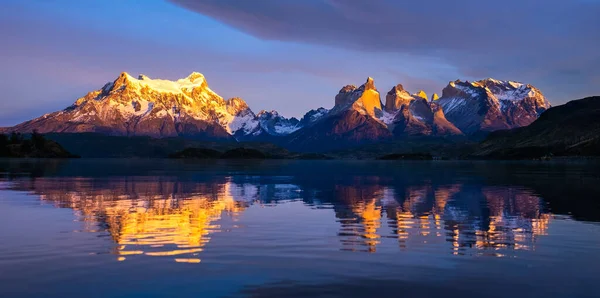 Parcul Național Torres Del Paine Timpul Răsăritului Soare Patagonia Chile — Fotografie, imagine de stoc