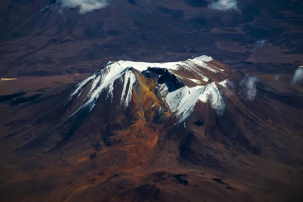 Letecký Pohled Horu Pokrytou Sněhem Bolívie — Stock fotografie