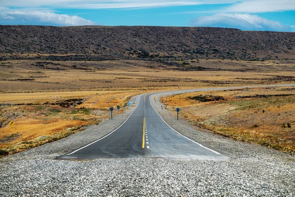 Fin Carretera Asfaltada Ruta Patagonia Argentina Camino Asfalto Convierte Camino — Foto de Stock