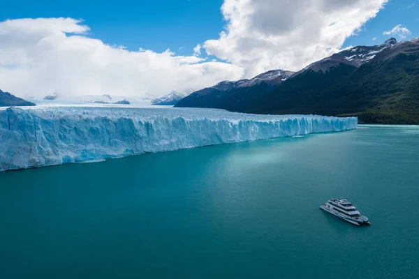 Μπροστά Μέρος Του Παγετώνα Perito Moreno Που Βρίσκεται Στο Νότιο — Φωτογραφία Αρχείου