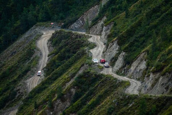 Auto Rijden Katu Yaryk Extreme Gevaarlijke Bergpas Altai Rusland — Stockfoto