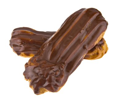 Beyaz arka plan üzerinde izole çikolata kaplı muhallebi