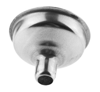 dökme sıvı beyaz arka plan üzerinde izole için metal huni