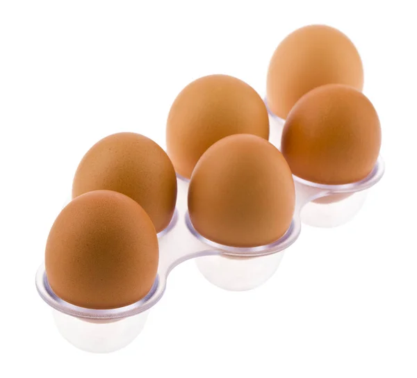 Куриные яйца изолированы на белом фоне — стоковое фото