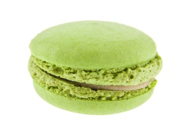 Yeşil makaron beyaz arka plan yakın izole