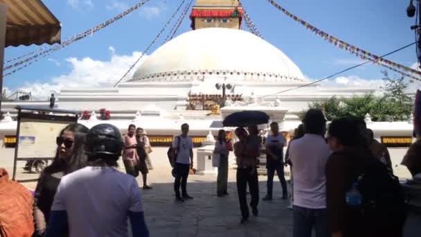 Kathmandu Nepal Circa September 2018 Boudhnath Stupa Gezien Vanaf Hoofdingang — Stockvideo