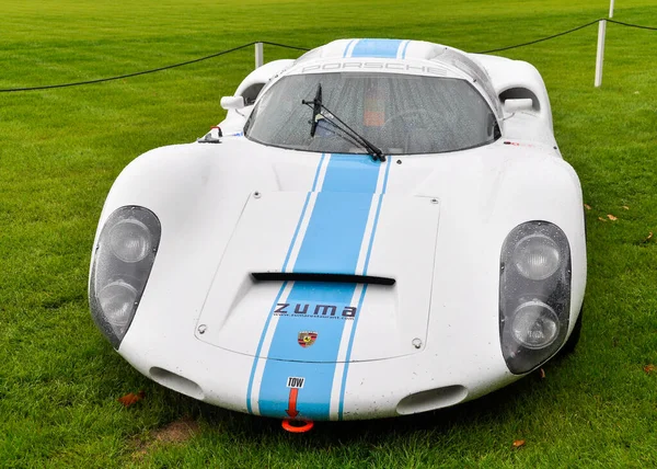 Porsche 910 závodní auto — Stock fotografie