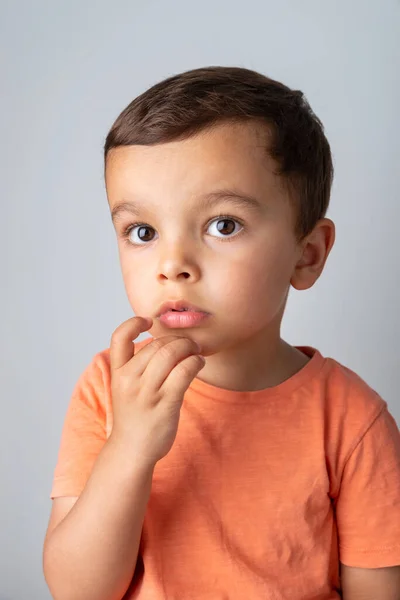 Słodkie trzy rok stary chłopiec portret — Zdjęcie stockowe