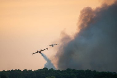 Anglet, Fransa 'da savaşan iki Kanadalı.