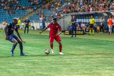 Odessa, Ukrayna - 9 Ağustos 2018: Uefa Avrupa Ligi 2018 Fc Mariupol (Ukrayna) - Fc Girondins de Bordeaux (Fransa) gergin bir futbol maçı Avrupa Ligi. Bordeaux - Fransa - kırmızı