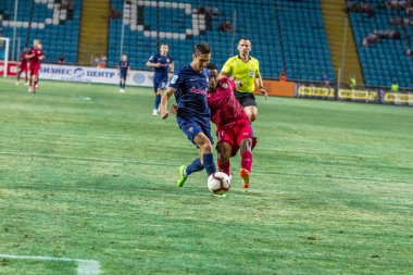 Odessa, Ukrayna - 9 Ağustos 2018: Uefa Avrupa Ligi 2018 Fc Mariupol (Ukrayna) - Fc Girondins de Bordeaux (Fransa) gergin bir futbol maçı Avrupa Ligi. Bordeaux - Fransa - kırmızı