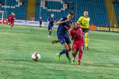 Odessa, Ukrayna - 9 Ağustos 2018: Uefa Avrupa Ligi 2018 Fc Mariupol (Ukrayna) - Fc Girondins de Bordeaux (Fransa) gergin bir futbol maçı Avrupa Ligi. Bordeaux - Fransa - kırmızı
