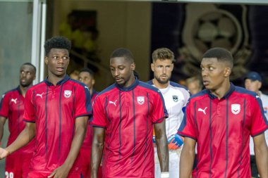 Odessa, Ukrayna - 9 Ağustos 2018: Avrupa Ligi Uefa Avrupa Ligi 2018 Fc Girondins de Bordeaux (Fransa) futbol maçı. Bordeaux - Fransa - ısınma, Fc Mariupol Ukrayna ile maçtan önce eğitim